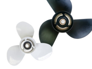 Propellers for Yamaha, Honda and Suzuki outboard engines and traction devices